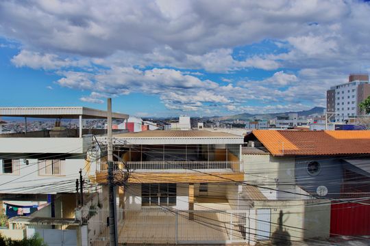 Sala - Janela Vista de apartamento à venda com 3 quartos, 64m² em Alto Caiçaras, Belo Horizonte