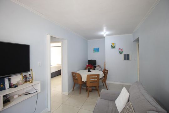 Sala de apartamento à venda com 2 quartos, 58m² em Rubem Berta, Porto Alegre