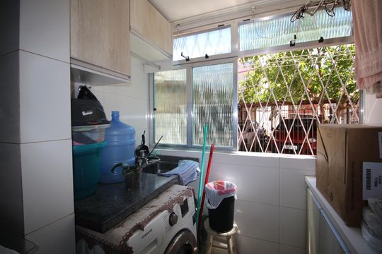 Área de Serviço de apartamento à venda com 2 quartos, 58m² em Rubem Berta, Porto Alegre