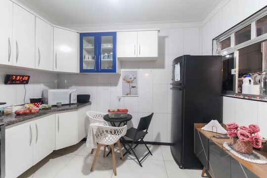 Cozinha de casa à venda com 6 quartos, 300m² em Vila Chuca, São Paulo