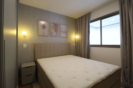 Quarto de apartamento à venda com 1 quarto, 53m² em Indianópolis, São Paulo