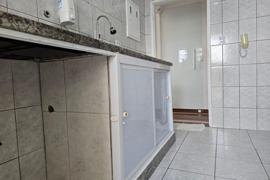 Cozinha  de apartamento à venda com 2 quartos, 56m² em Macedo, Guarulhos