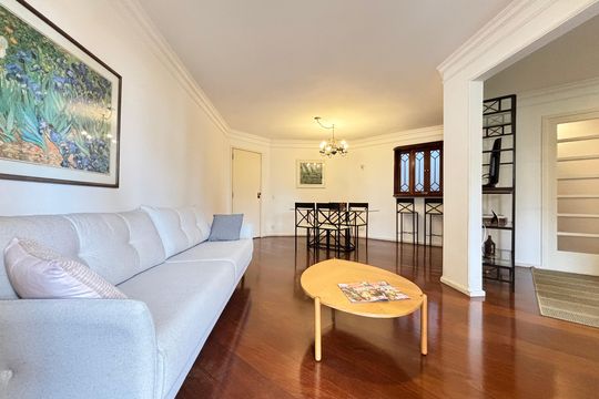 Sala de apartamento para alugar com 3 quartos, 126m² em Indianópolis, São Paulo