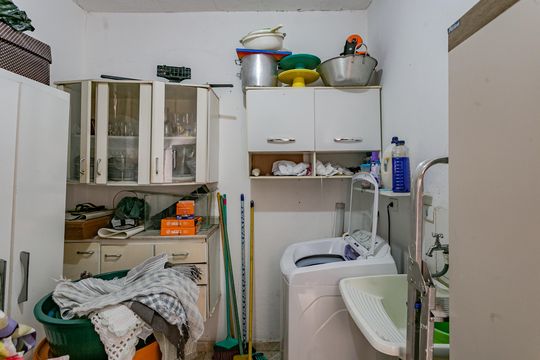 Área de Serviço de casa à venda com 3 quartos, 195m² em São João Climaco, São Paulo