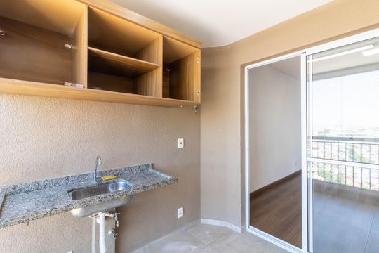 Varanda de apartamento para alugar com 2 quartos, 96m² em Vila Sao Rafael, Guarulhos