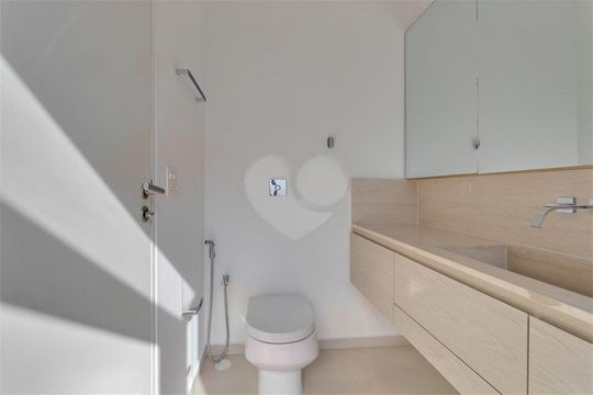 Casa de Condomínio à venda com 3 quartos, 533m² em Granja Julieta, São Paulo
