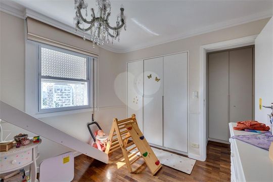 Apartamento à venda com 4 quartos, 176m² em Santo Amaro, São Paulo
