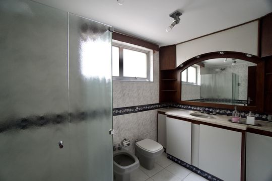 Apartamento à venda com 3 quartos, 140m² em Paraíso, São Paulo