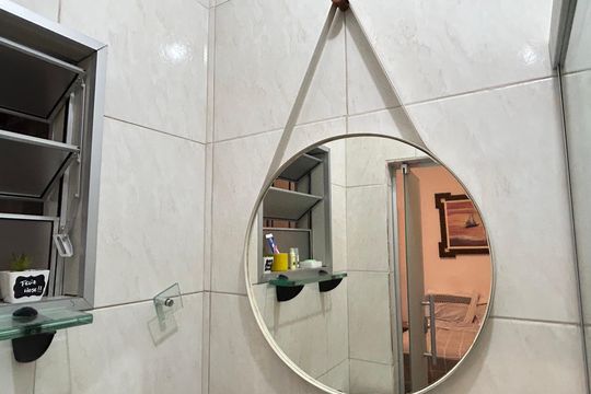 Banheiro de casa para alugar com 1 quarto, 60m² em Jardim Santa Mena, Guarulhos