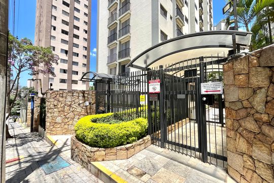 Fachada de apartamento à venda com 2 quartos, 57m² em Vila Mascote, São Paulo