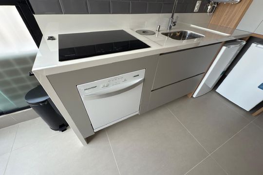 Cozinha de apartamento à venda com 1 quarto, 35m² em Indianópolis, São Paulo