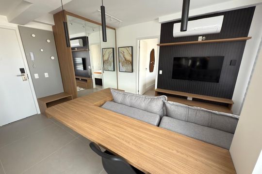 Sala de apartamento à venda com 1 quarto, 35m² em Indianópolis, São Paulo