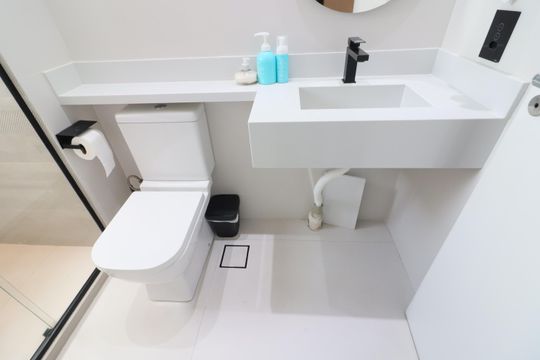 Banheiro de apartamento à venda com 3 quartos, 57m² em Padroeira, Osasco