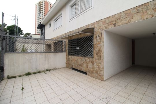 Garagem de casa à venda com 4 quartos, 163m² em Jardim Picolo, São Paulo