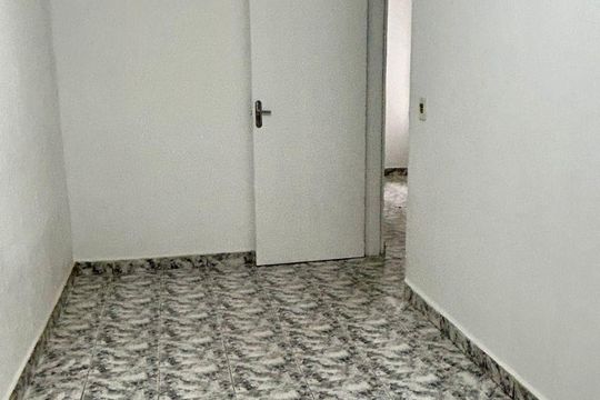 Quarto de casa à venda com 4 quartos, 209m² em Conjunto Habitacional Padre Jose de Anchieta, São Paulo
