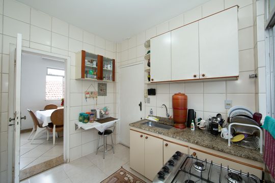 COZINHA de apartamento à venda com 3 quartos, 130m² em Nova Suíça, Belo Horizonte