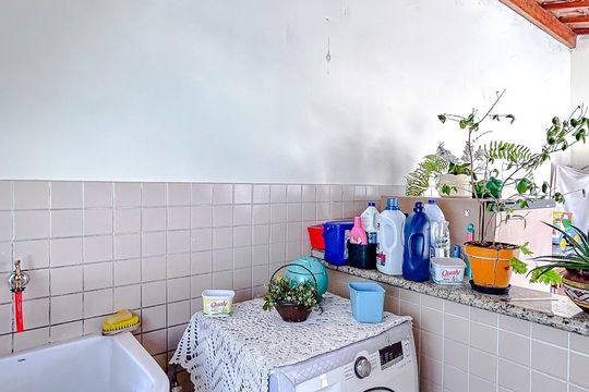 Área de Serviço de casa à venda com 3 quartos, 147m² em Parque São Jorge, São Paulo