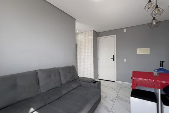 Apartamento para alugar com 2 quartos, 44m² em Vila Nova Bonsucesso, Guarulhos