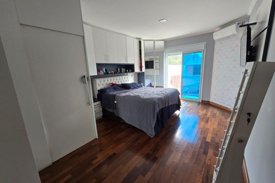 Quarto de casa para alugar com 2 quartos, 300m² em Residencial San Diego, Cotia