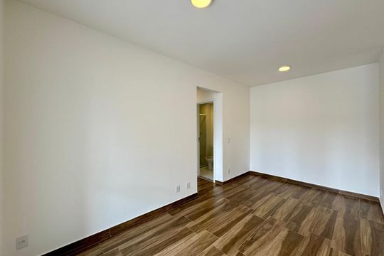 Sala de apartamento à venda com 2 quartos, 57m² em Ipiranga, São Paulo