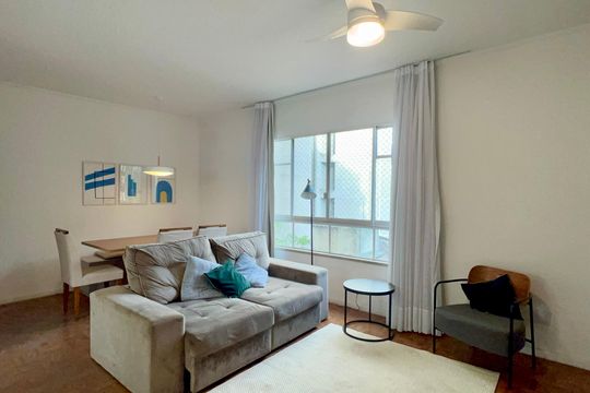 Sala de apartamento à venda com 2 quartos, 100m² em Jardim Paulista, São Paulo