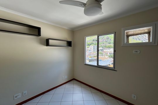 Quarto 1 de apartamento à venda com 2 quartos, 40m² em Engenho de Dentro, Rio de Janeiro