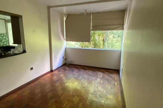 Sala de apartamento à venda com 2 quartos, 70m² em Menino Deus, Porto Alegre