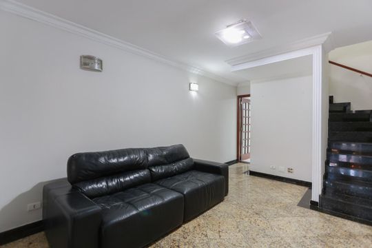 Casa à venda com 3 quartos, 150m² em Vila Francos, São Paulo