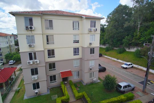 Sala - Vista de apartamento à venda com 2 quartos, 40m² em Rubem Berta, Porto Alegre