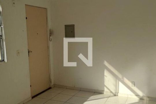 Sala de apartamento para alugar com 2 quartos, 48m² em Parque Nações Unidas, São Paulo
