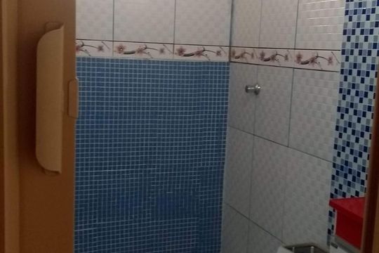 Banheiro de casa para alugar com 1 quarto, 112m² em Vila Marilena, São Paulo