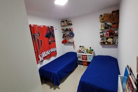 Casa à venda com 2 quartos, 180m² em Vila Luzita, Santo André