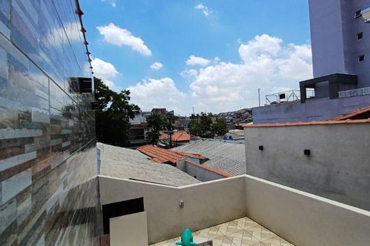 Casa à venda com 2 quartos, 180m² em Vila Luzita, Santo André