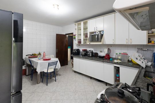 Cozinha de casa à venda com 2 quartos, 160m² em Chácara São João, São Paulo