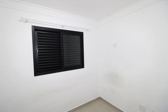 Quarto 1 de apartamento à venda com 3 quartos, 62m² em Vila Rosaria, São Paulo