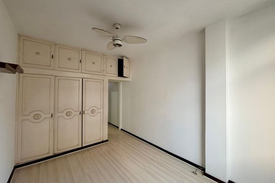 Sala/quarto de apartamento para alugar com 1 quarto, 33m² em Copacabana, Rio de Janeiro