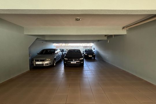 Garagem de apartamento à venda com 2 quartos, 68m² em Vila Cecilia Maria, Santo André