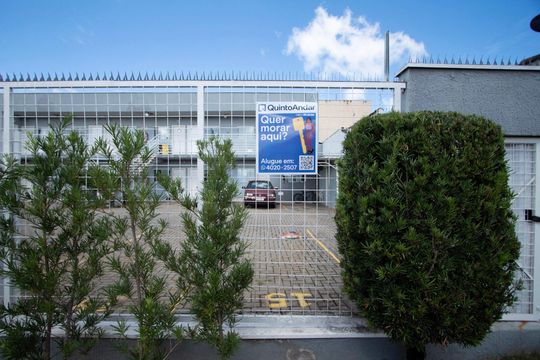 Placa  de kitnet/studio para alugar com 1 quarto, 32m² em Parque Ouro Fino, Sorocaba
