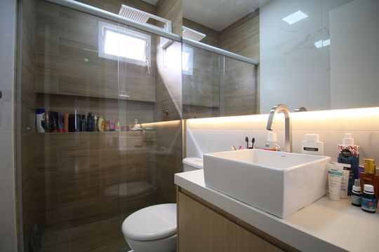 Banheiro 1 de casa de condomínio à venda com 3 quartos, 144m² em Jardim Maria Duarte, São Paulo