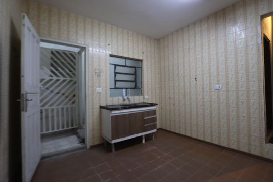 Cozinha 1 de casa para alugar com 2 quartos, 80m² em Parque Sao Rafael, São Paulo