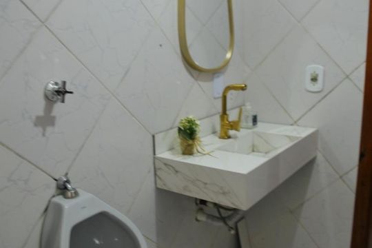 Lavabo da Sala  de casa à venda com 3 quartos, 160m² em Bairro dos Casa, São Bernardo do Campo