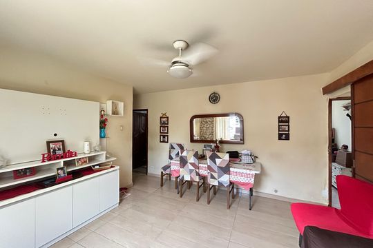 Sala de apartamento à venda com 3 quartos, 72m² em Pilares, Rio de Janeiro