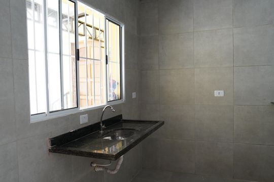 Cozinha de casa à venda com 1 quarto, 38m² em Vila Itapoan, Guarulhos