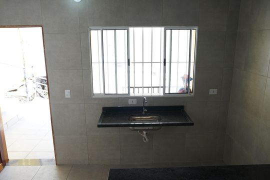Cozinha de casa à venda com 1 quarto, 38m² em Vila Itapoan, Guarulhos