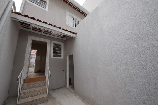 Área comum de casa à venda com 4 quartos, 200m² em Vila Carrão, São Paulo