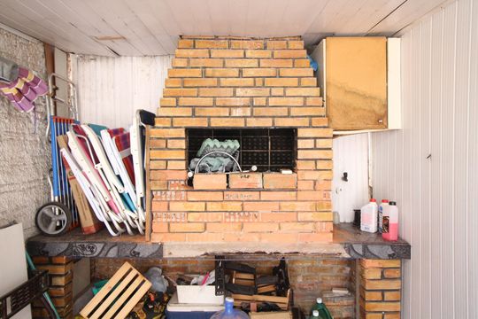 Churrasqueira de apartamento à venda com 2 quartos, 58m² em Rubem Berta, Porto Alegre