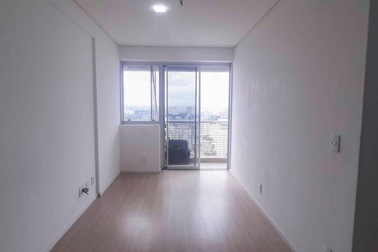 Sala de apartamento para alugar com 2 quartos, 51m² em Centro, Osasco
