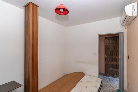 Quarto 1 de casa para alugar com 5 quartos, 190m² em Irajá, Rio de Janeiro