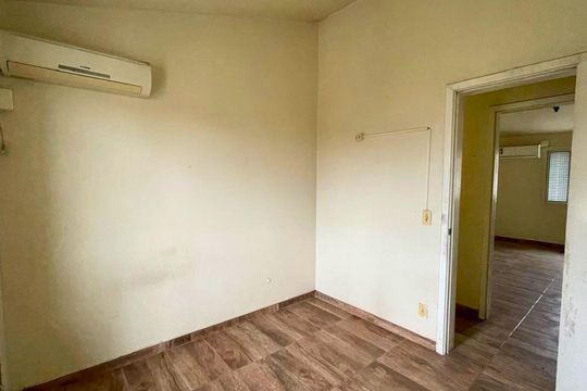 Quarto 1 de casa de condomínio à venda com 2 quartos, 80m² em Rio Branco, Canoas