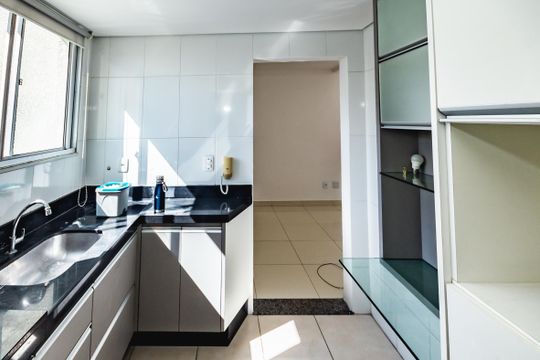 Apartamento à venda com 3 quartos, 135m² em Ouro Preto, Belo Horizonte